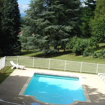Holiday home Renovated Castle With Swimming Pool Serrieres-en-Chautagne