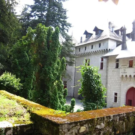Renovated Castle With Swimming Pool Feriehus Serrières-en-Chautagne