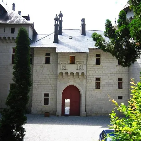 Renovated Castle With Swimming Pool * Serrieres-en-Chautagne